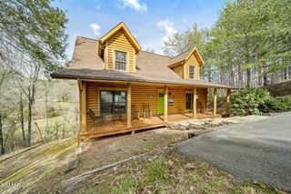 2023 Piney Overlook Lane, Pigeon Forge, TN 37862