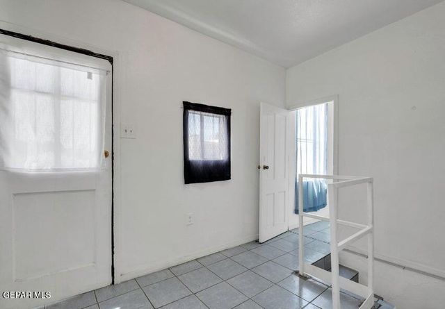 3132 Pershing Drive, El Paso, TX 79903