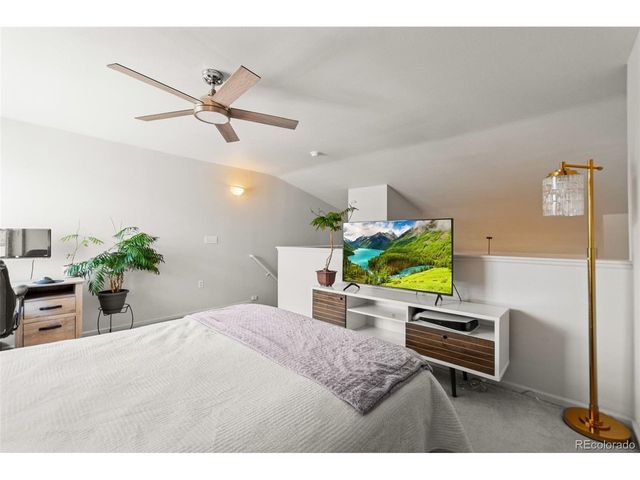 18611 E Water Dr E, Aurora, CO 80013