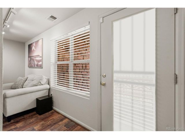 18611 E Water Dr E, Aurora, CO 80013