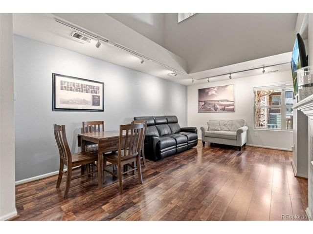 18611 E Water Dr E, Aurora, CO 80013