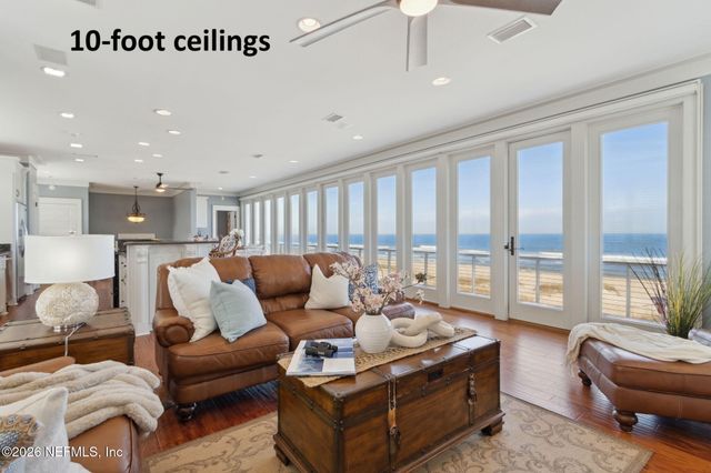 822 S FLETCHER Avenue, Fernandina Beach, FL 32034