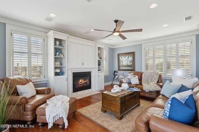 822 S FLETCHER Avenue, Fernandina Beach, FL 32034