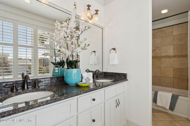 822 S FLETCHER Avenue, Fernandina Beach, FL 32034