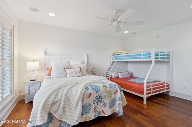 822 S FLETCHER Avenue, Fernandina Beach, FL 32034