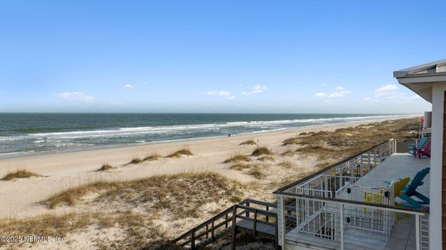 822 S FLETCHER Avenue, Fernandina Beach, FL 32034