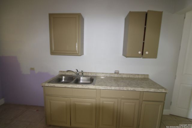 307 E LACHAPELLE, San Antonio, TX 78204