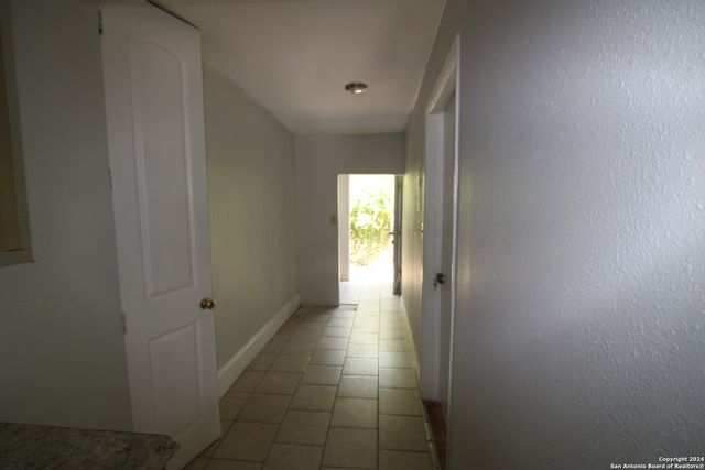 307 E LACHAPELLE, San Antonio, TX 78204