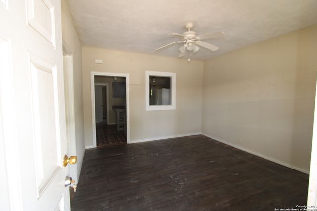 307 E LACHAPELLE, San Antonio, TX 78204