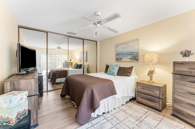 6222 SE Monticello Terrace, Hobe Sound, FL 33455