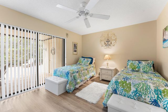 6222 SE Monticello Terrace, Hobe Sound, FL 33455