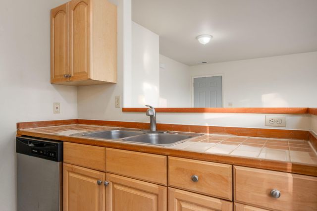 919 NW Portland Avenue, Bend, OR 97703