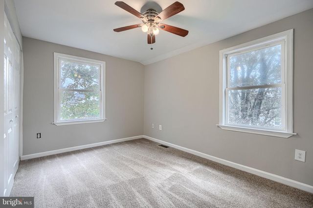 1 ARWELL CT, Baltimore, MD 21236