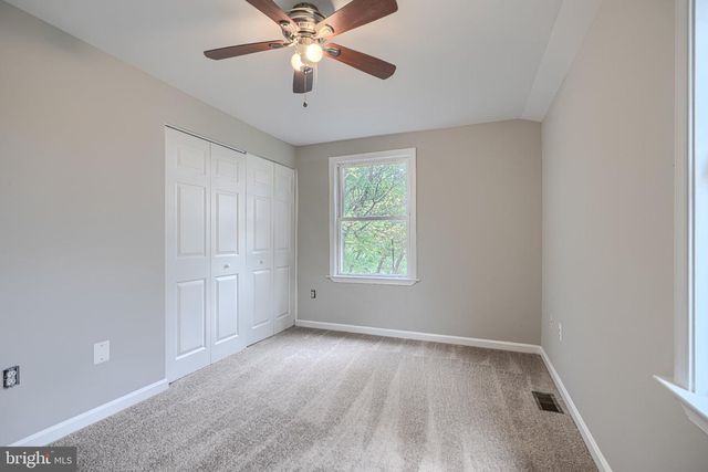 1 ARWELL CT, Baltimore, MD 21236