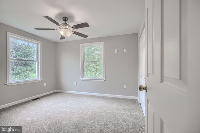1 ARWELL CT, Baltimore, MD 21236