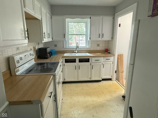 6795 W 21st Street, Indianapolis, IN 46214