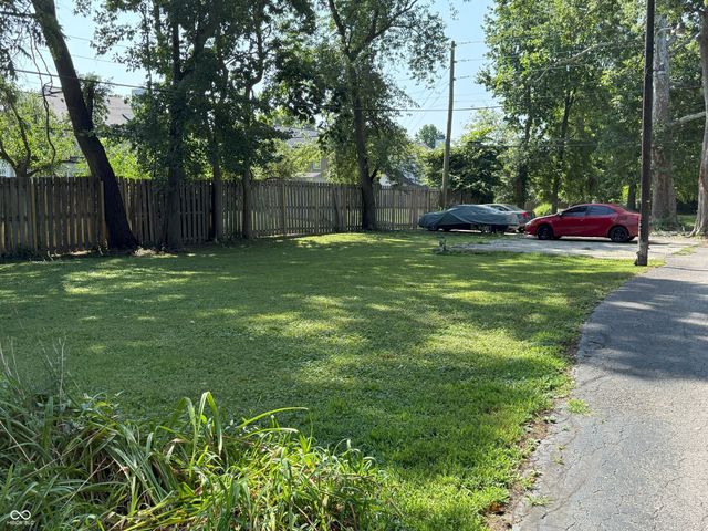 6795 W 21st Street, Indianapolis, IN 46214