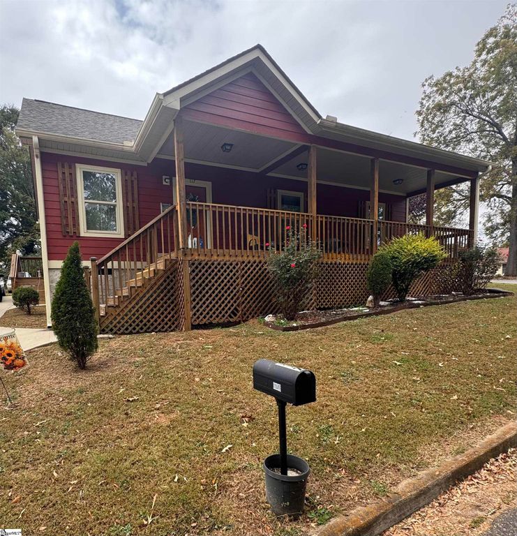 117 Helen Street, Spartanburg, SC 29301