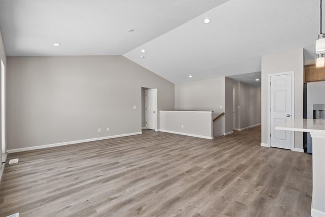 3335 Lincolnshire Road, Waterloo, IA 50701
