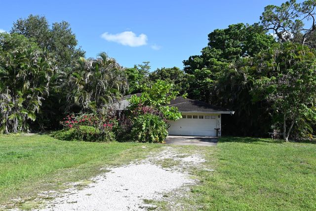 12914 Raymond Drive, Loxahatchee, FL 33470