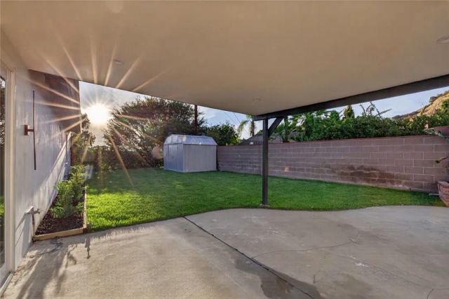 10211 Roscoe, Los Angeles, CA 91352