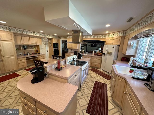 600 GLENSIDE RD, Millville, NJ 08332