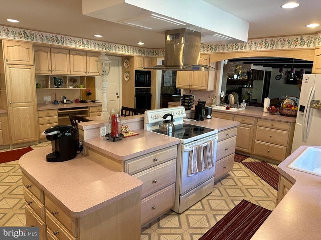 600 GLENSIDE RD, Millville, NJ 08332