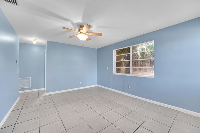 1208 W 32ND Street, Riviera Beach, FL 33404