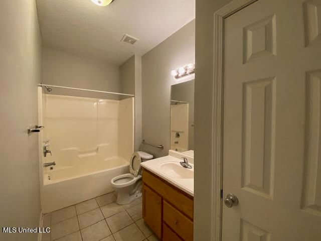 8121 Eldorado Avenue, Biloxi, MS 39532