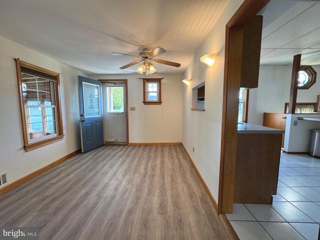 734 W PRESTON AVE, Somerdale, NJ 08083