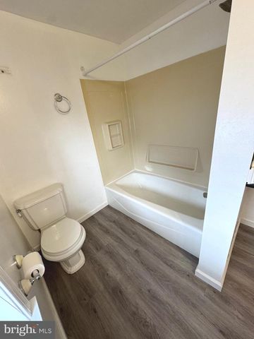 734 W PRESTON AVE, Somerdale, NJ 08083