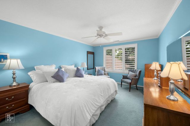 7800 W Foresthill Lane 204, Palos Heights, IL 60463