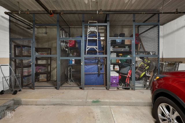7800 W Foresthill Lane 204, Palos Heights, IL 60463