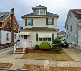 7 Johnson Place, South River, NJ 08882