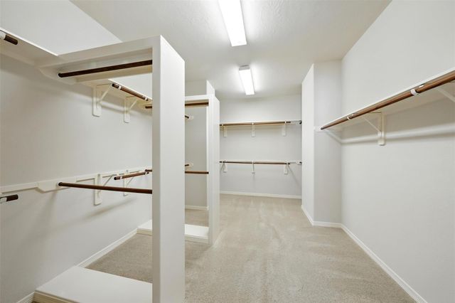 2903 Royal Oaks Grove, Houston, TX 77082