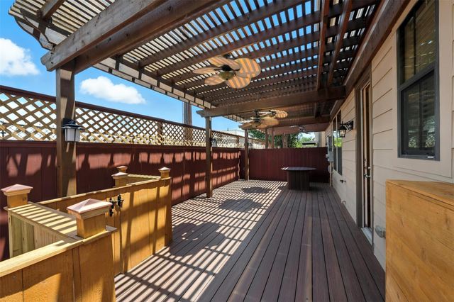 2903 Royal Oaks Grove, Houston, TX 77082