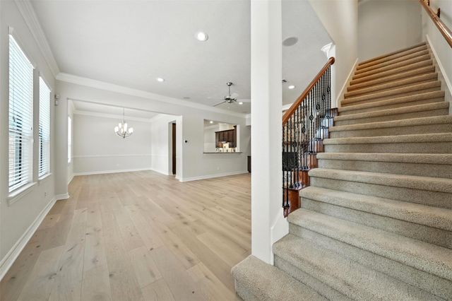 2903 Royal Oaks Grove, Houston, TX 77082