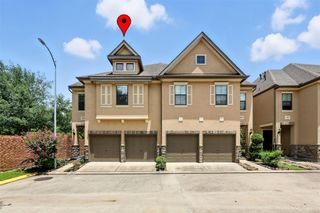 2903 Royal Oaks Grove, Houston, TX 77082