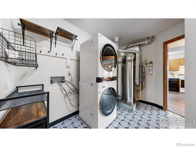 119 E 42nd Street, Loveland, CO 80538