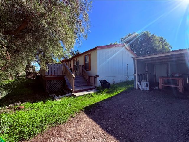 2075 Cambridge Way, Santa Maria, CA 93454