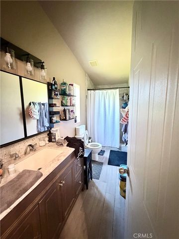 2075 Cambridge Way, Santa Maria, CA 93454