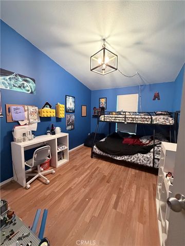 2075 Cambridge Way, Santa Maria, CA 93454