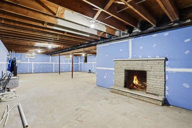 12787 Perry Road, Battle Creek, MI 49015
