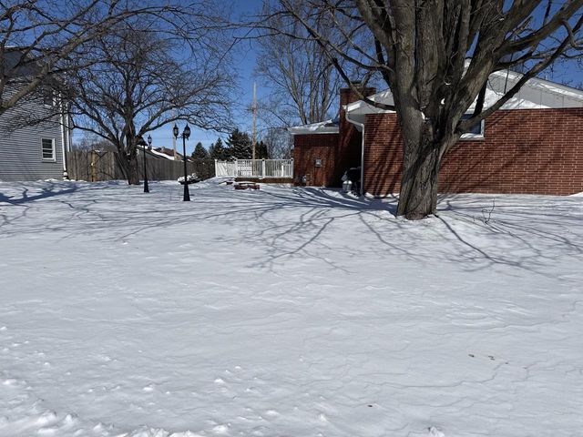 1134 Bluebird LANE, Union Grove, WI 53182