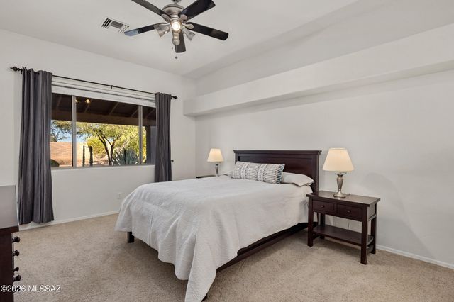 7840 N Box Camp Place, Tucson, AZ 85743