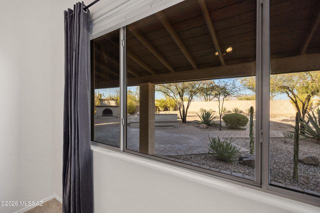 7840 N Box Camp Place, Tucson, AZ 85743