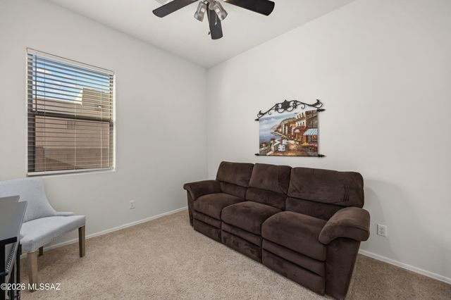 7840 N Box Camp Place, Tucson, AZ 85743