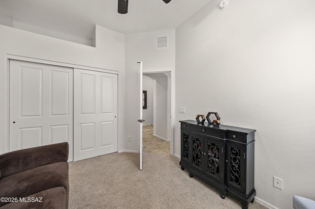 7840 N Box Camp Place, Tucson, AZ 85743