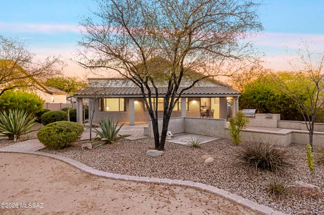 7840 N Box Camp Place, Tucson, AZ 85743