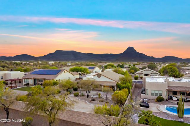 7840 N Box Camp Place, Tucson, AZ 85743